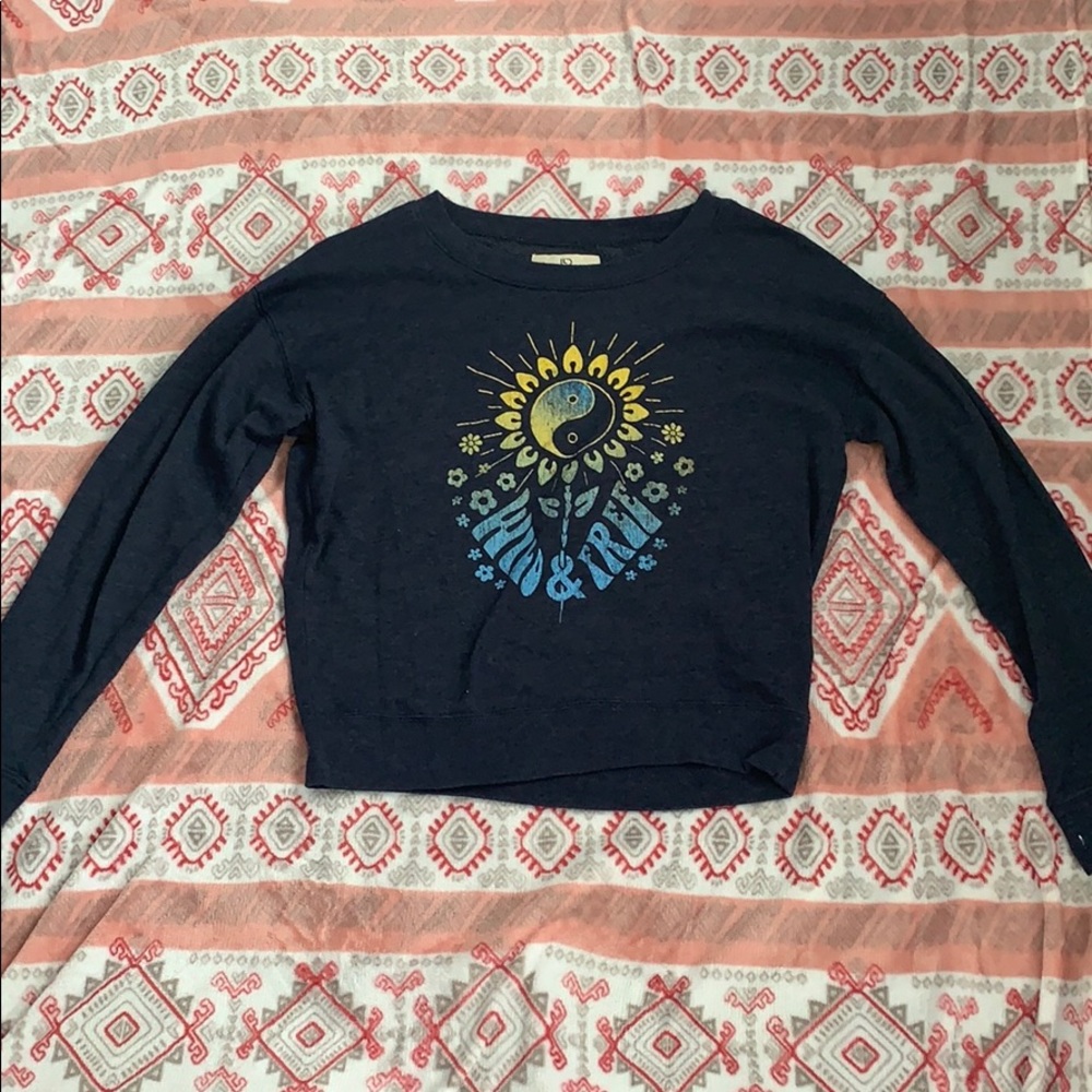 Aeropostal Live Love Dream Wild and Free Sweater